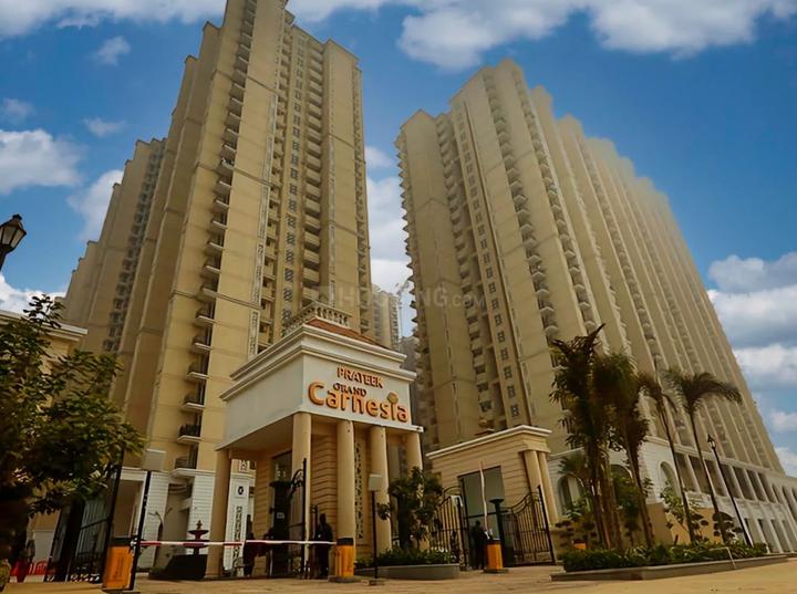 Prateek Grand Carnesia Main Image 1