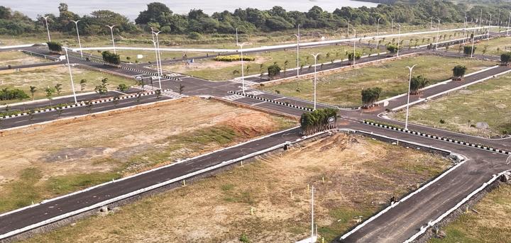 Gallery Cover Pic of G Square Double Three