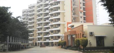 Project Image of 1678 Sq.ft 3 BHK Apartment / Flat for sale in Mahagunpuram for Rs. 11800000