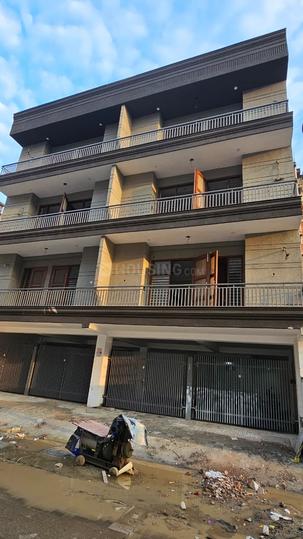 Gallery Cover Pic of Anant Royal Floors