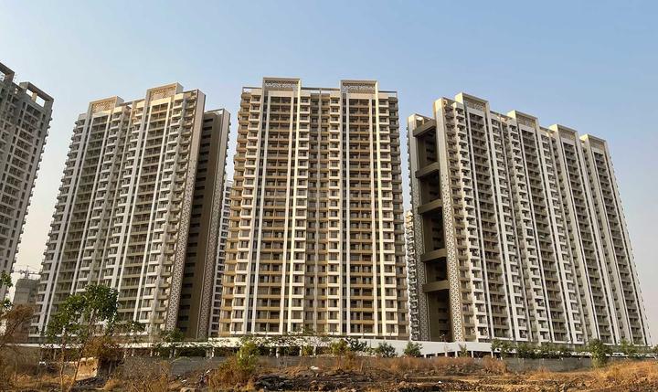 Gallery Cover Pic of Regency Anantam Phase IV