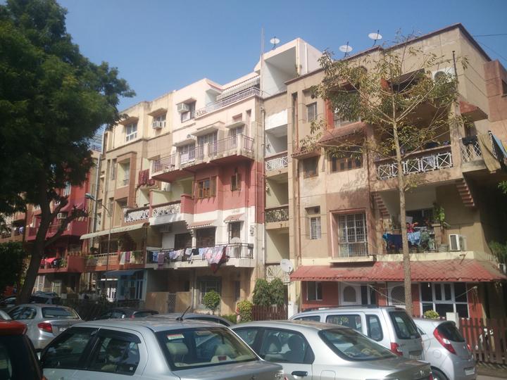 Gallery Cover Pic of DDA Santushti Apartment