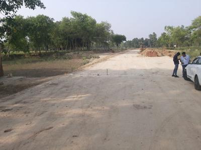 Residential Lands for Sale in Rising Golden Town