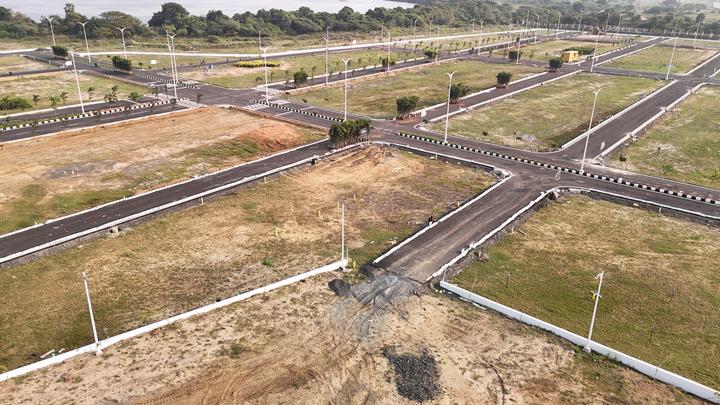 Gallery Cover Pic of G Square Lavender