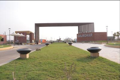 Gallery Cover Pic of SJP Shri Radha Gulmohar 4 Ews And Lig