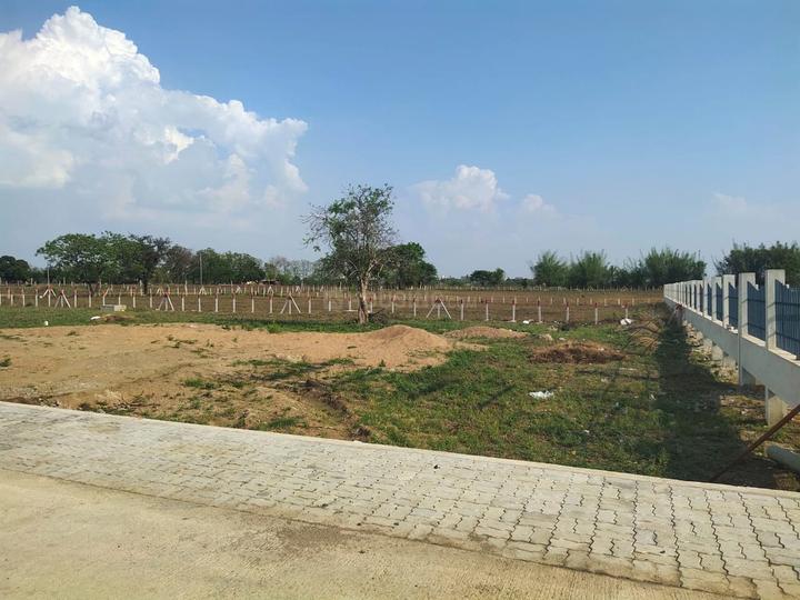Shivam Empire 1 Main Image 1