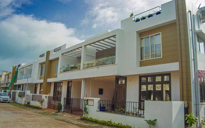 Gallery Cover Pic of D K Devsthali