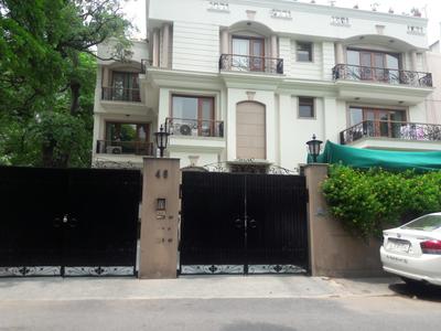 Gallery Cover Pic of Aarone Boutique Residential Apartments 46