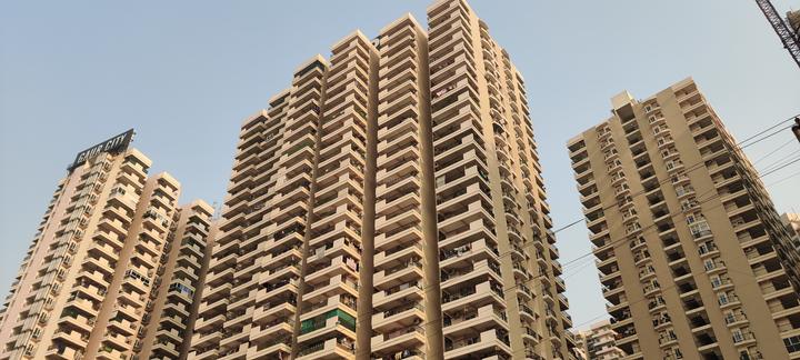 Gallery Cover Pic of Gaurs 14th Avenue