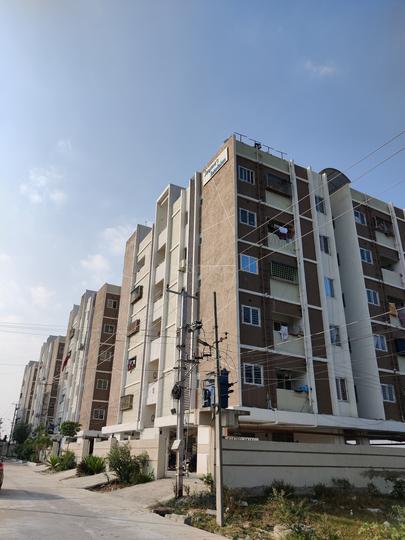 Gallery Cover Pic of Sanjanas Interlaken T 2