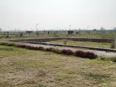 Residential Lands for Sale in Signature Park Sector 1