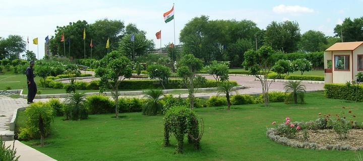 Gallery Cover Pic of Express Enclave