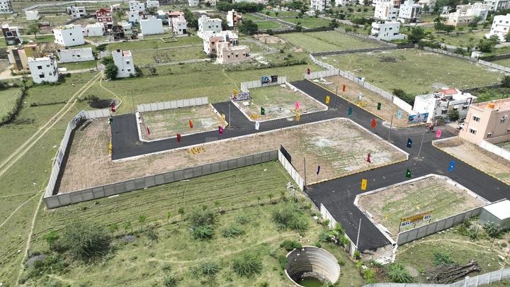 Gallery Cover Pic of Hi Tech Luxland Mini Town