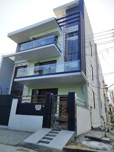 Gallery Cover Pic of Basera Basera Builder Floor 4