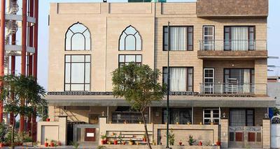 Residential Lands for Sale in Royale Gardens