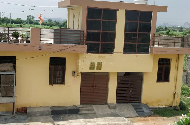 Gallery Cover Pic of Royal City