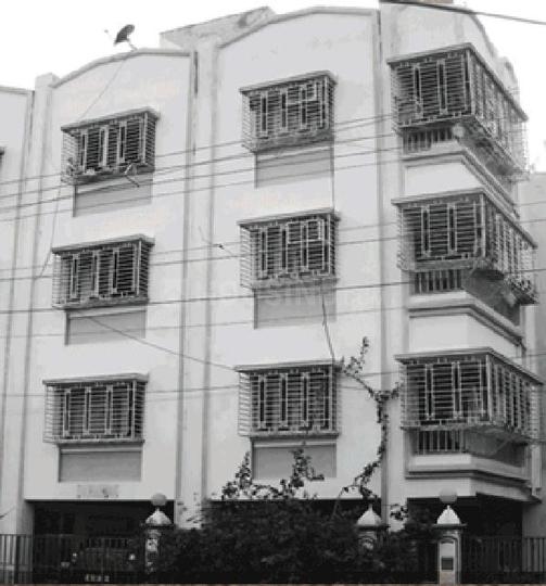 Gallery Cover Pic of Deeshari V