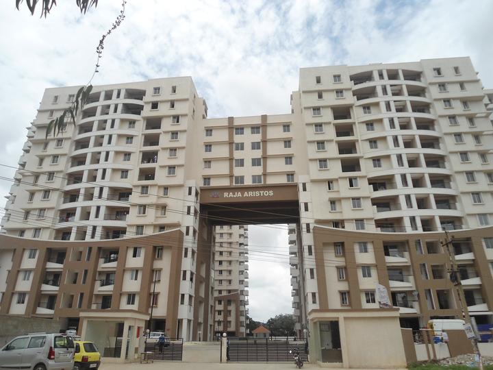 Gallery Cover Pic of Raja Aristos