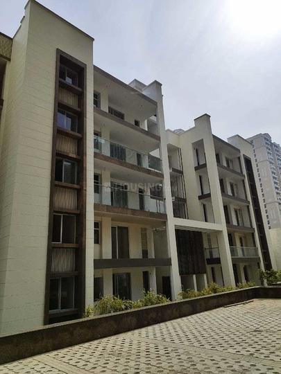 Nimbus The Express Park View II Low Rise Apartments - Image 1