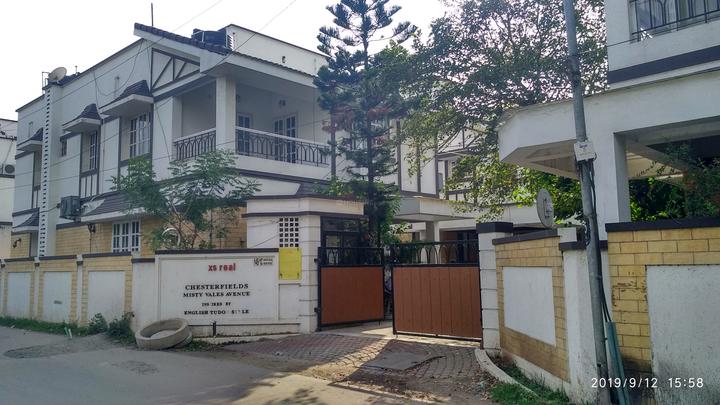 XS Real Chesterfields More Images 1