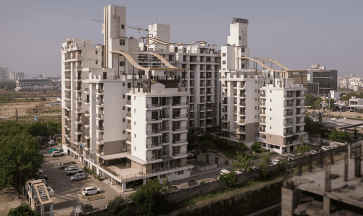 Gallery Cover Pic of Okay Plus Venus