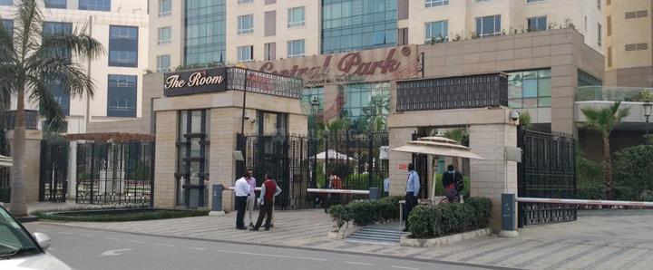 Gallery Cover Pic of Central Park The Room