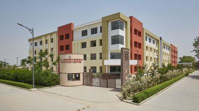 Ritu Emerald Gulistan