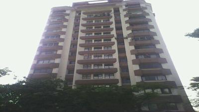 Gallery Cover Pic of Pyramid Tower Apartments