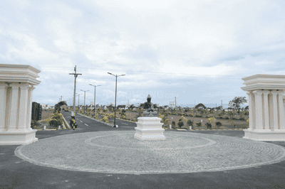Kodies Paradise Avenue E Block Project Images