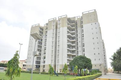 Project Image of 1674 Sq.ft 3 BHK Apartment / Flat for sale in Meerut Road Industrial Area for Rs. 18000000