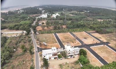 Gallery Cover Pic of Navaneetha Sri Vasavi Garden