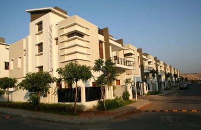Indu Fortune Fields Villas