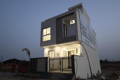 Dhruvikha Palms Project Images