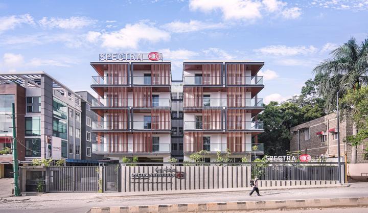 Gallery Cover Pic of Spectra Raywoods