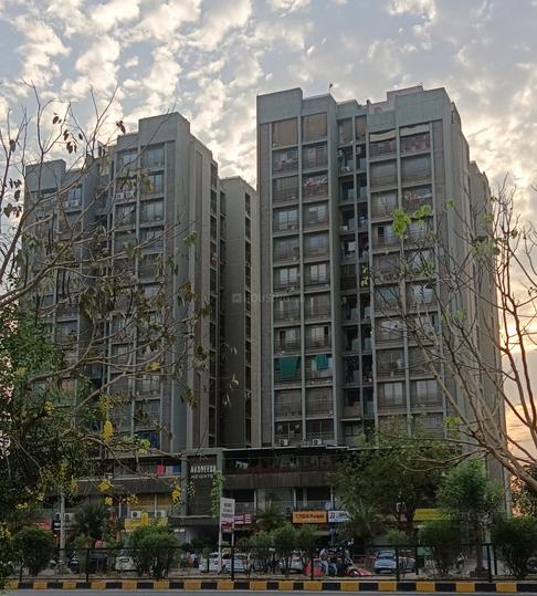 Gallery Cover Pic of Avaneesh Heights