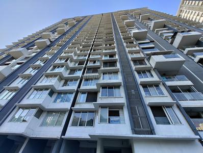 Courtyard Onyx