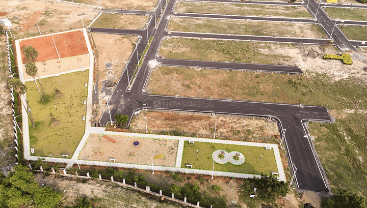 Gallery Cover Pic of G Square Quantra