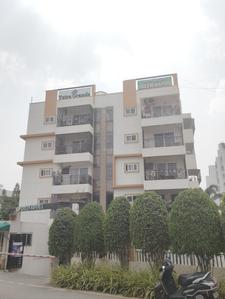 Gallery Cover Pic of Tetra Grand Green Apple