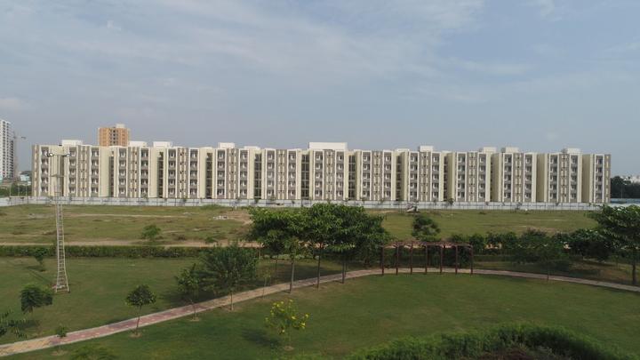 UCHDPL Wave Executive Floors G