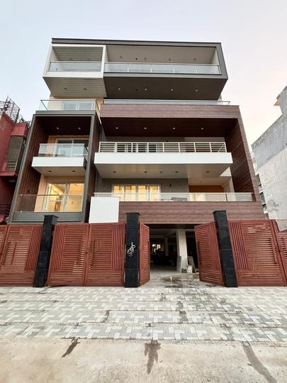 Gallery Cover Pic of iPropy Luxurious Floors By Yogesh Bindal