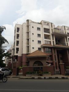 Gallery Cover Image of 400 Sq.ft 2 BHK Builder Floor for rent in Renaissance Brindavan Apartments, Uttarahalli Hobli for Rs. 10000