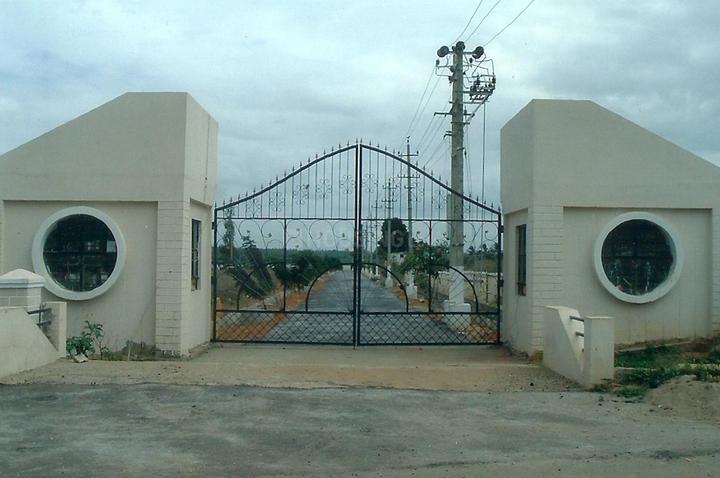 Celebrity Lakeview Elevation 1