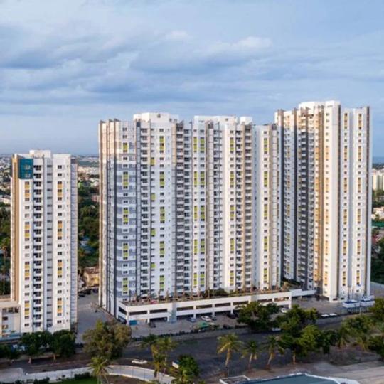 Gallery Cover Pic of Urbanrise Whispers Of Sky