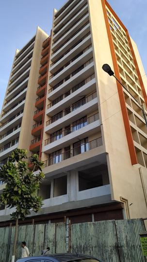 Gallery Cover Pic of Strawberry Onyx