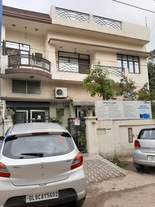 Model Town Hospitals/Clinics 1