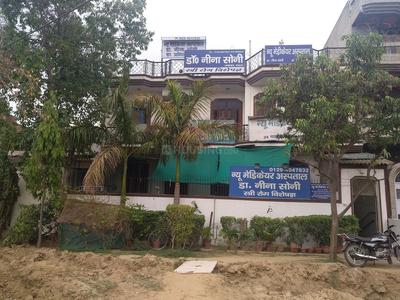 Sector 28 Hospitals/Clinics 1