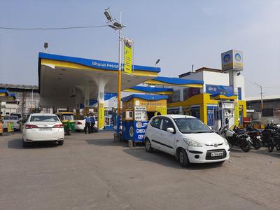 Tagore Garden Extension Petrol Pumps 1
