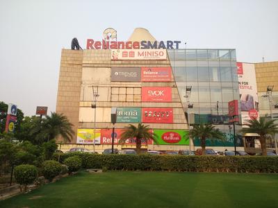 Sector 35 Groceries/Supermarkets 1