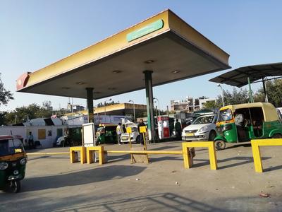 Lado Sarai Petrol Pumps 1