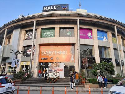 Kamla Nagar Shopping Malls 1